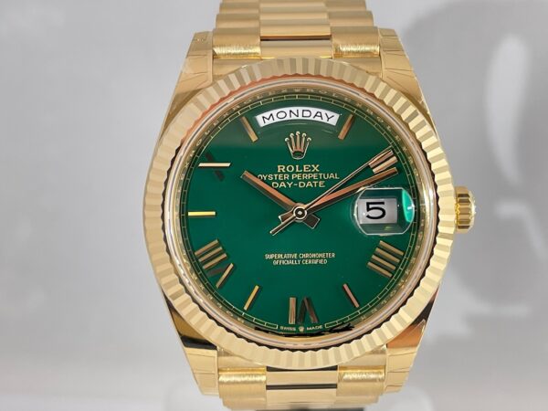 Rolex-Day-Date-228238-Green-Dial